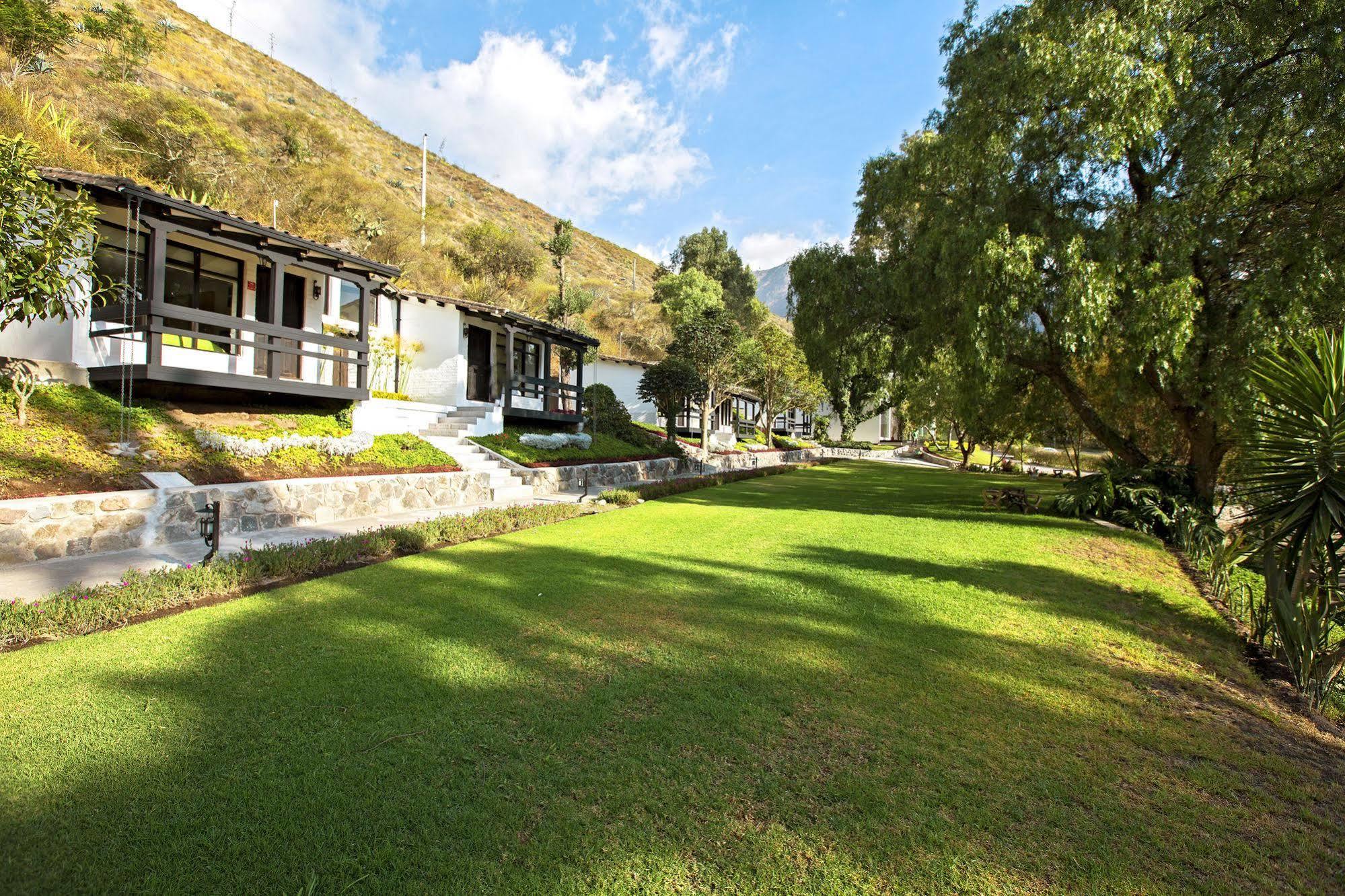 Totoral Lodge *